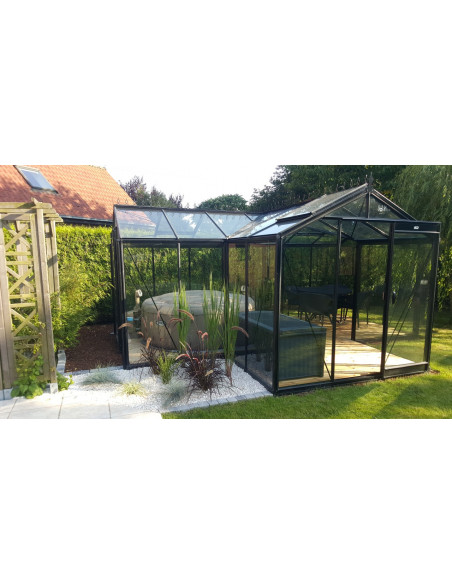 Orangerie Babette 15.4 m² laquée RAL9005 en verre trempé sécurit