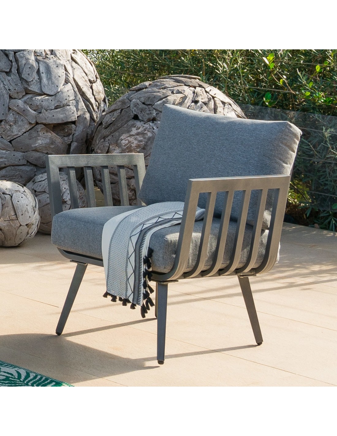 Fauteuil de jardin Graphite Paradize Hespéride.