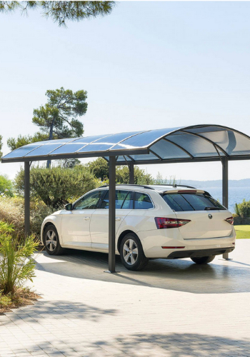 Carport en aluminium et polycarbonate avec 4 pieds et une voiture garée dessous