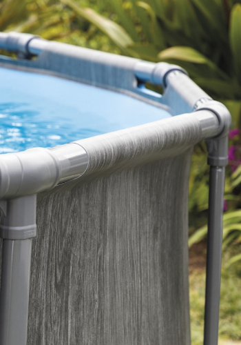 Piscine tubulaire avec liner foncé pour absorber la chaleur